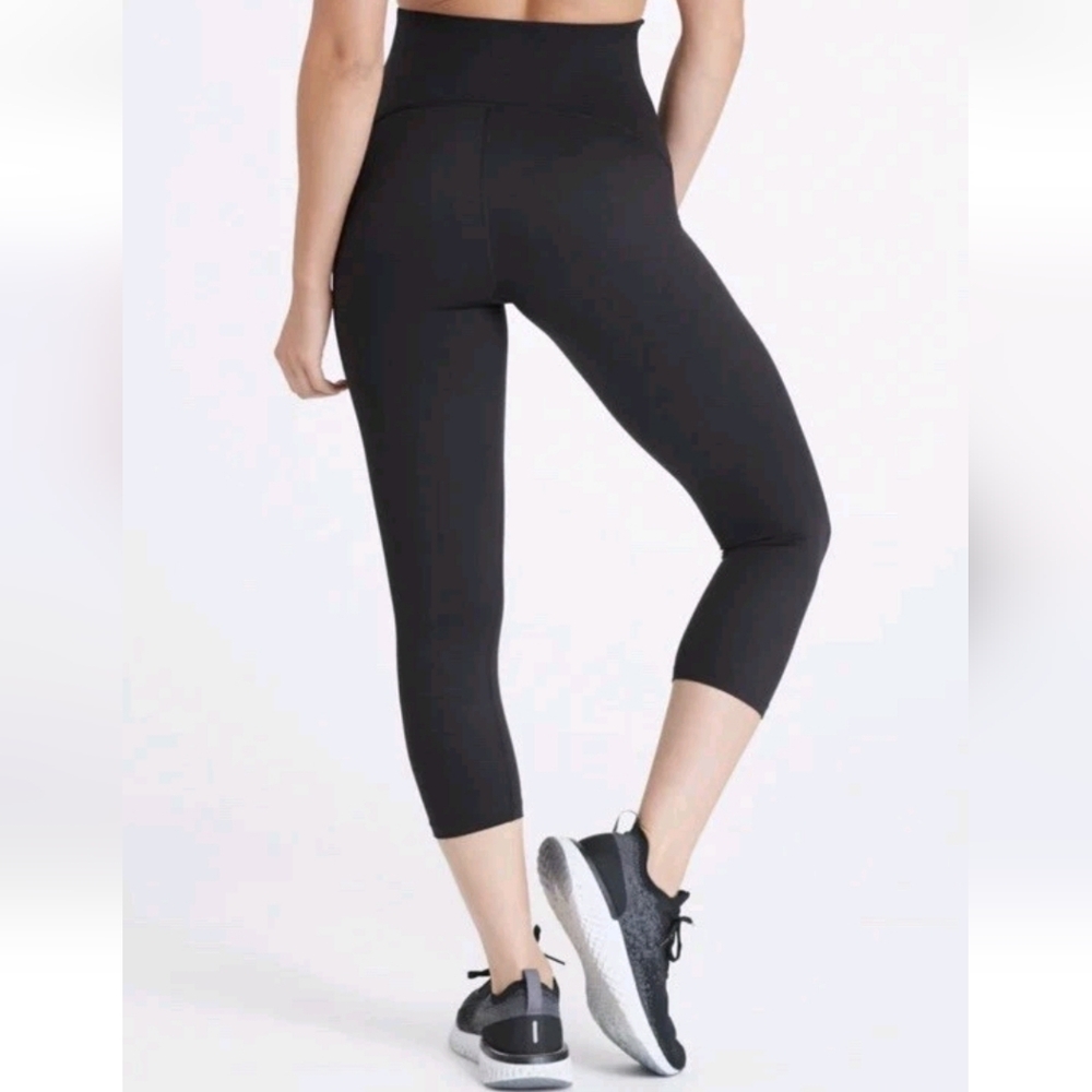 Spanx Cropped Lamn Leggings Very Black - Picture 2 of 5